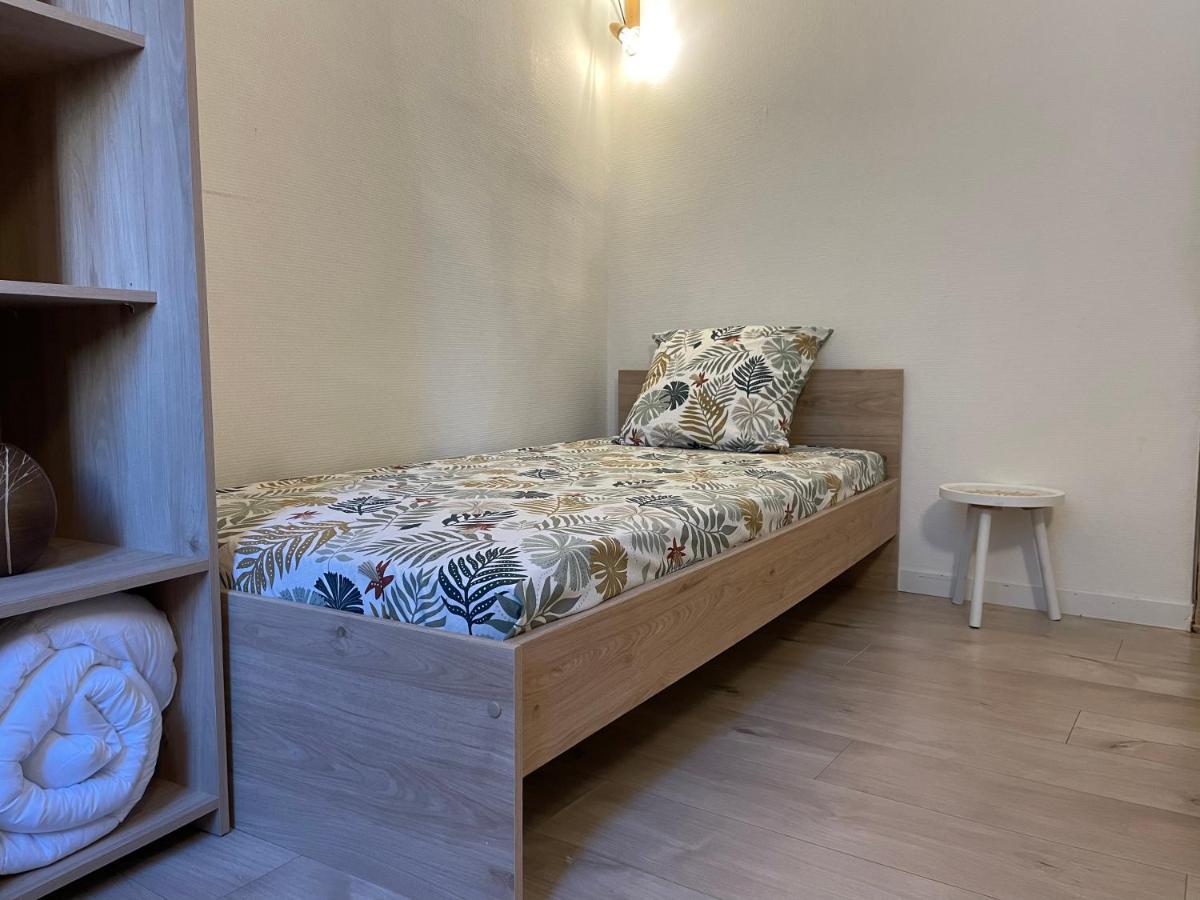 T2 Plein Centre Au 1Er Etage Avec Parking Prive Daire Millau Dış mekan fotoğraf