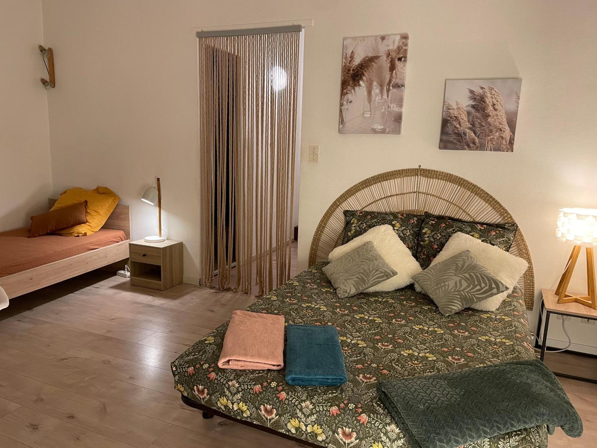 T2 Plein Centre Au 1Er Etage Avec Parking Prive Daire Millau Dış mekan fotoğraf